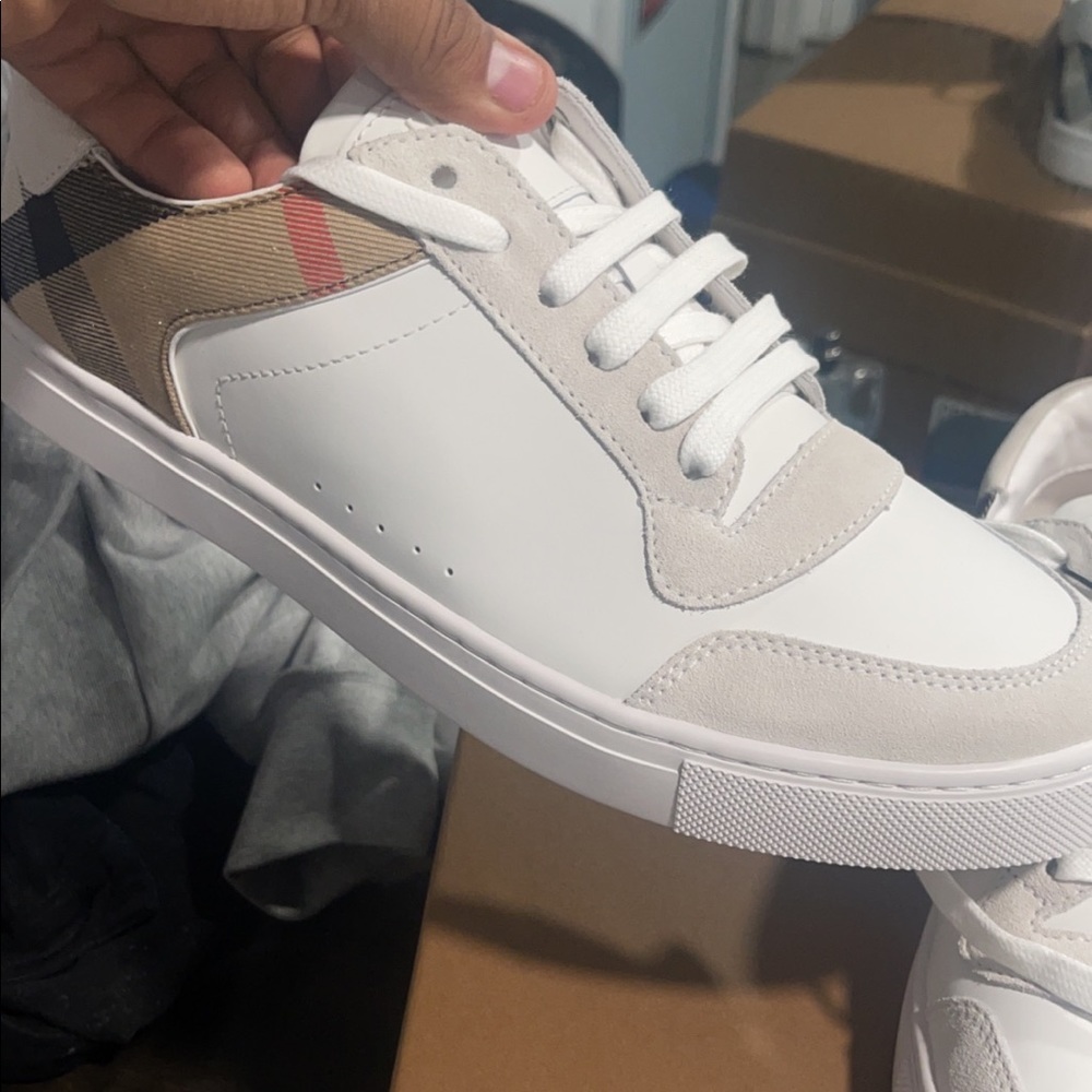 Burberry shoes